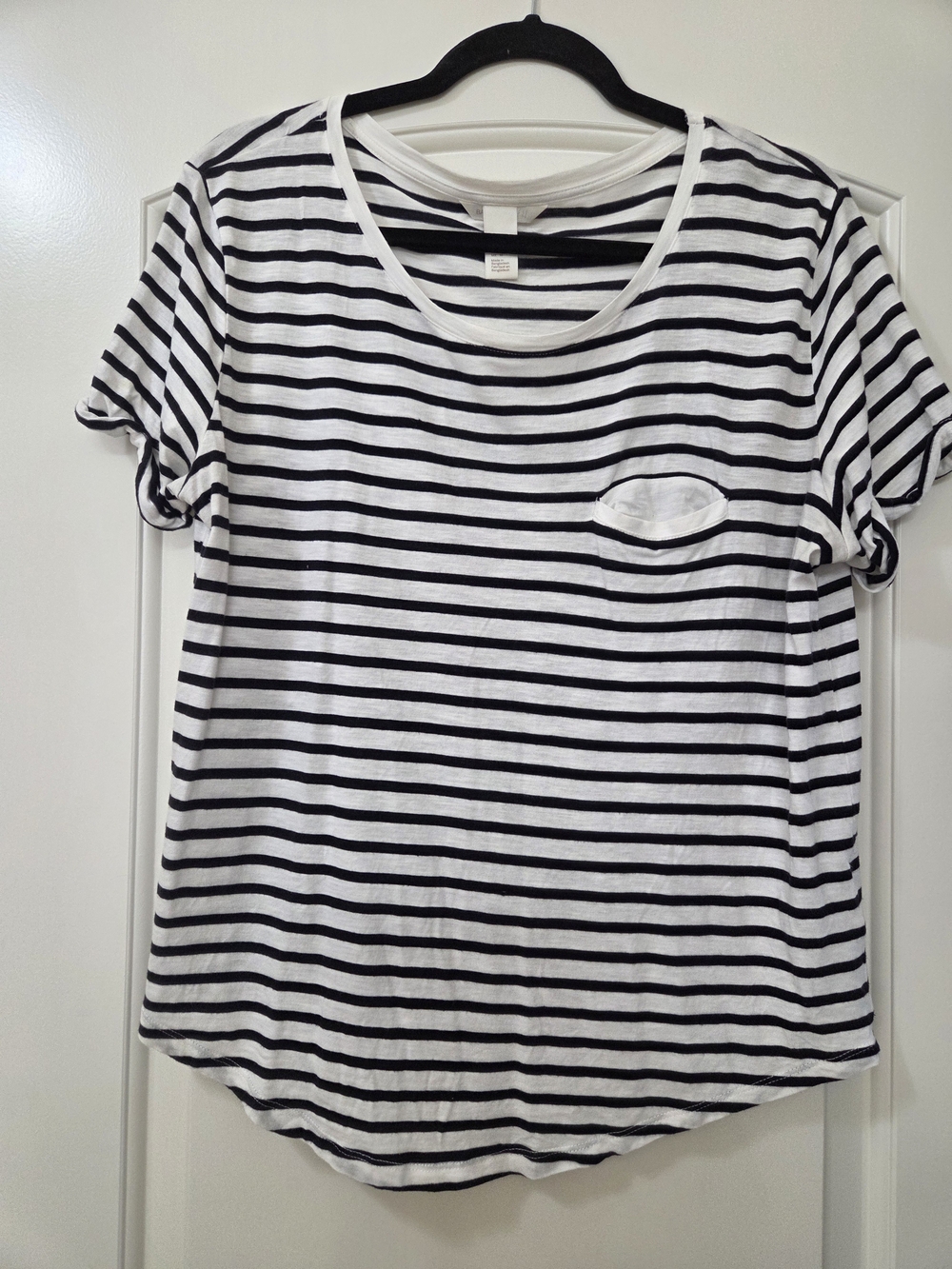 H&M Black and White Striped Pocket Tee - Short Sleeve